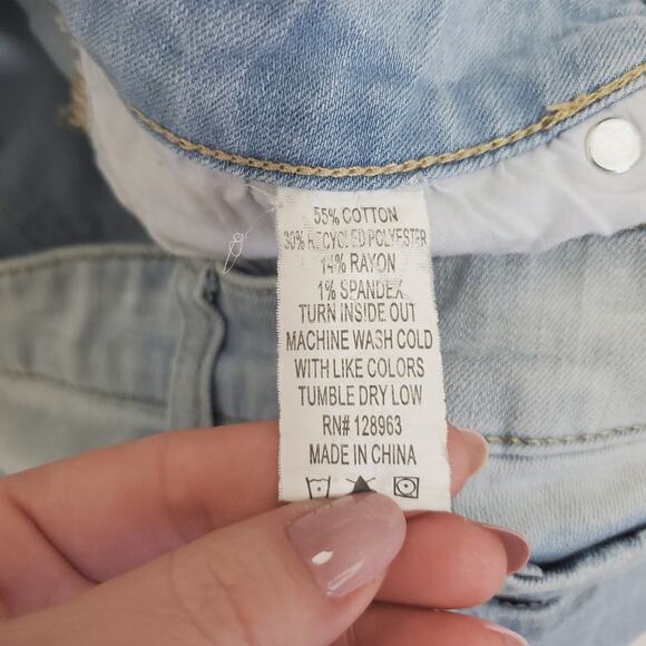 Indigo Rein | Distressed Trashed Light Wash Skinny Jeans - Picture 10 of 10